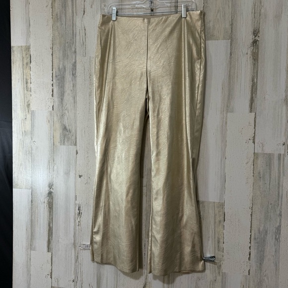 Vince Camuto Pants - Vince Camuto Gold Metallic Flare Pants
